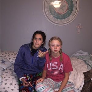 Meet your Posher, Cara